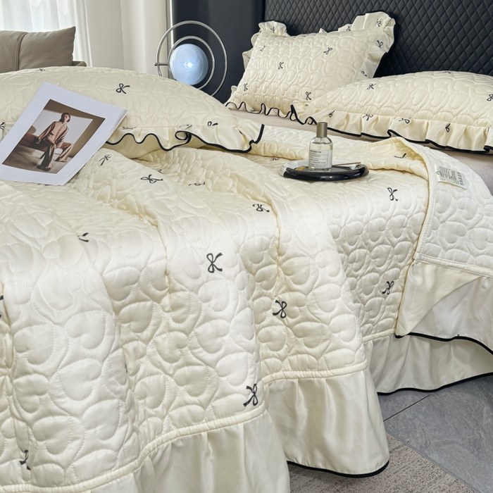 91家纺网 家纺一手货源 找家纺 星光耀 2026新款水洗真丝夏被床盖四件套 蝴蝶结芝士米