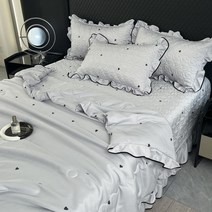 91家纺网 家纺一手货源 找家纺 星光耀 2026新款水洗真丝夏被床盖四件套 爱心太空灰