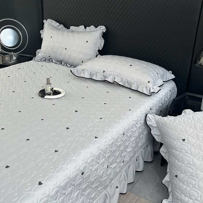 91家纺网 家纺一手货源 找家纺 星光耀 2026新款水洗真丝夏被床盖四件套 爱心太空灰