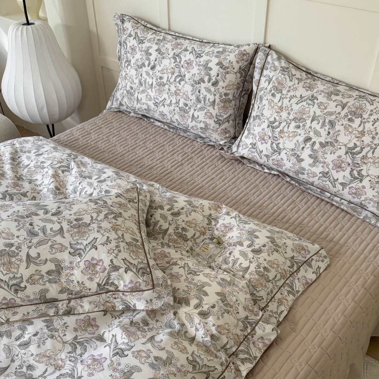 91家纺网 家纺一手货源 找家纺 星光耀 2026新款A类凉感天丝棉床盖四件套 凯西亚