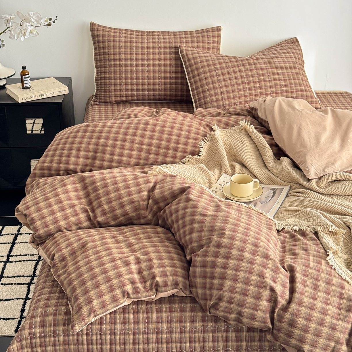 91家纺网 家纺一手货源 找家纺 （总）妮可 2026新款全棉色织水洗棉床盖四件套-伦敦生活系列