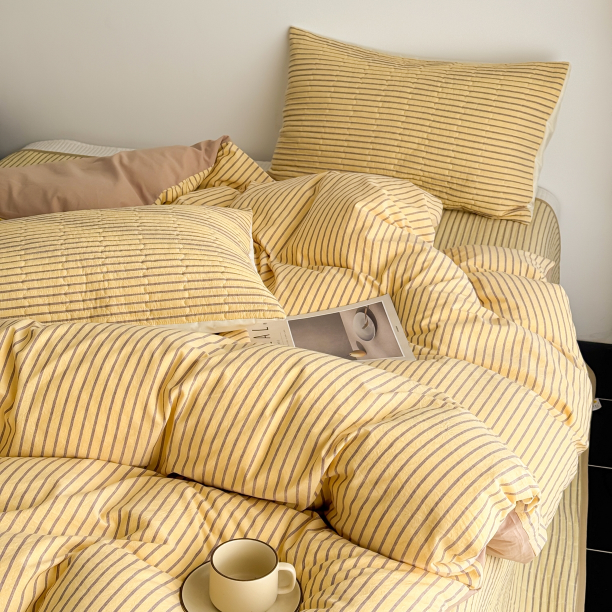 91家纺网 家纺一手货源 找家纺 妮可 2026新款全棉色织水洗棉床盖四件套-伦敦生活系列 伦敦生活-黄