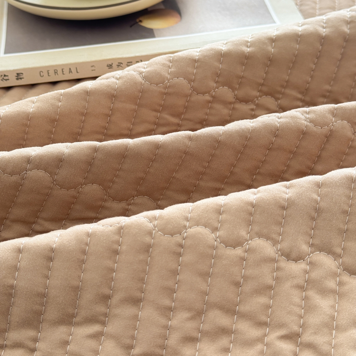 91家纺网 家纺一手货源 找家纺 妮可 2026新款全棉色织水洗棉床盖四件套-伦敦生活系列 伦敦生活-黄