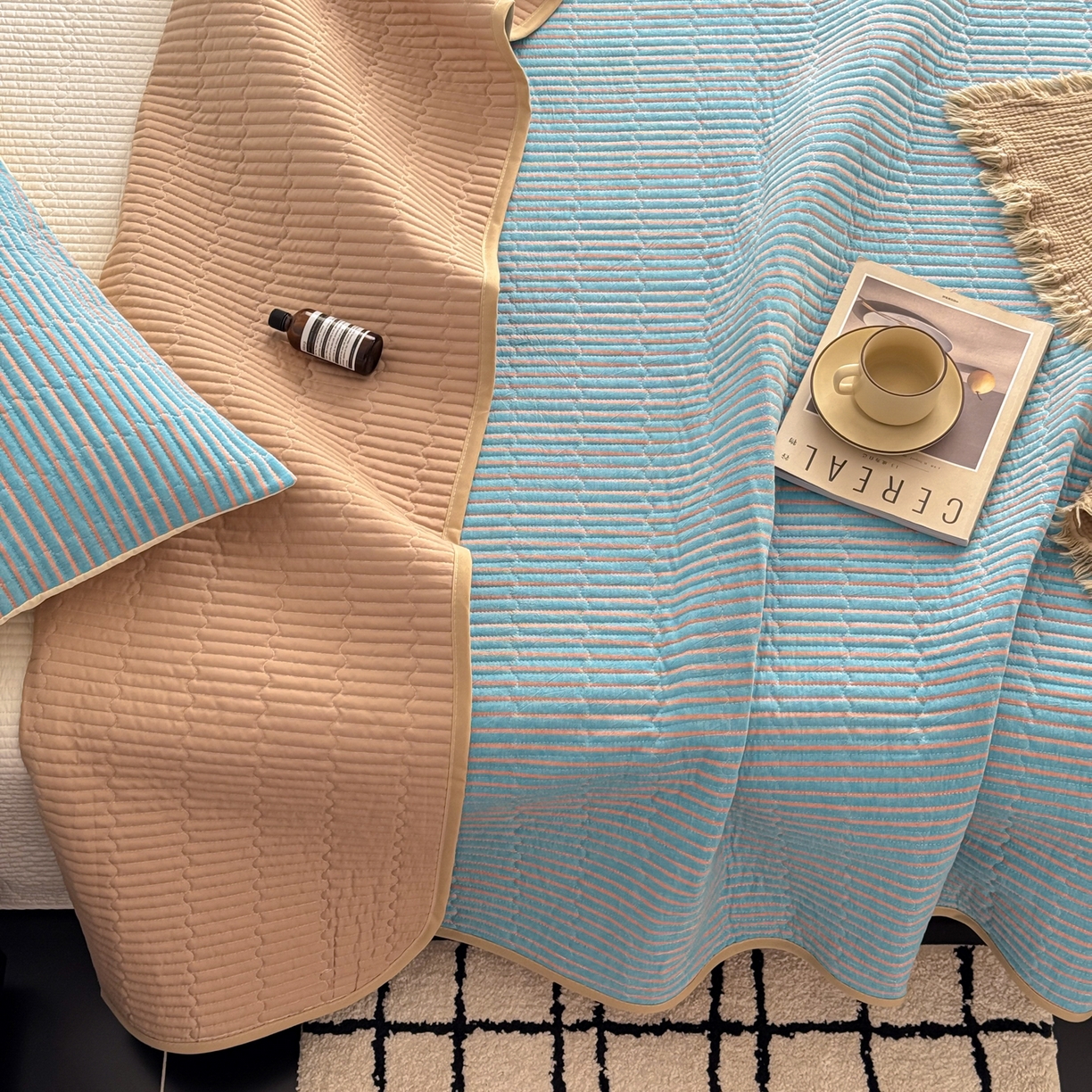 91家纺网 家纺一手货源 找家纺 妮可 2026新款全棉色织水洗棉床盖四件套-伦敦生活系列 伦敦生活-蓝卡