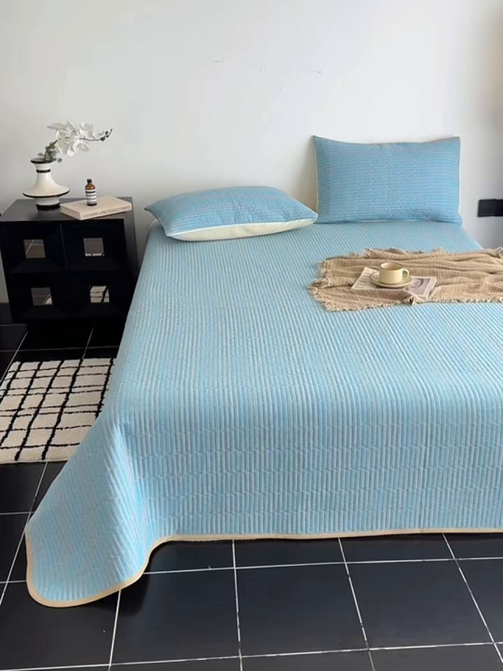 91家纺网 家纺一手货源 找家纺 妮可 2026新款全棉色织水洗棉床盖四件套-伦敦生活系列 伦敦生活-蓝卡