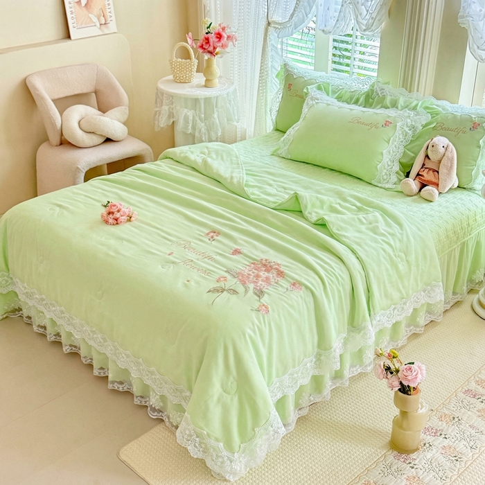 91家纺网 家纺一手货源 找家纺 （总）苏米娜家纺SUMINA 2026韩版亲肤水洗棉公主风夏被床盖款-花涧绣梦