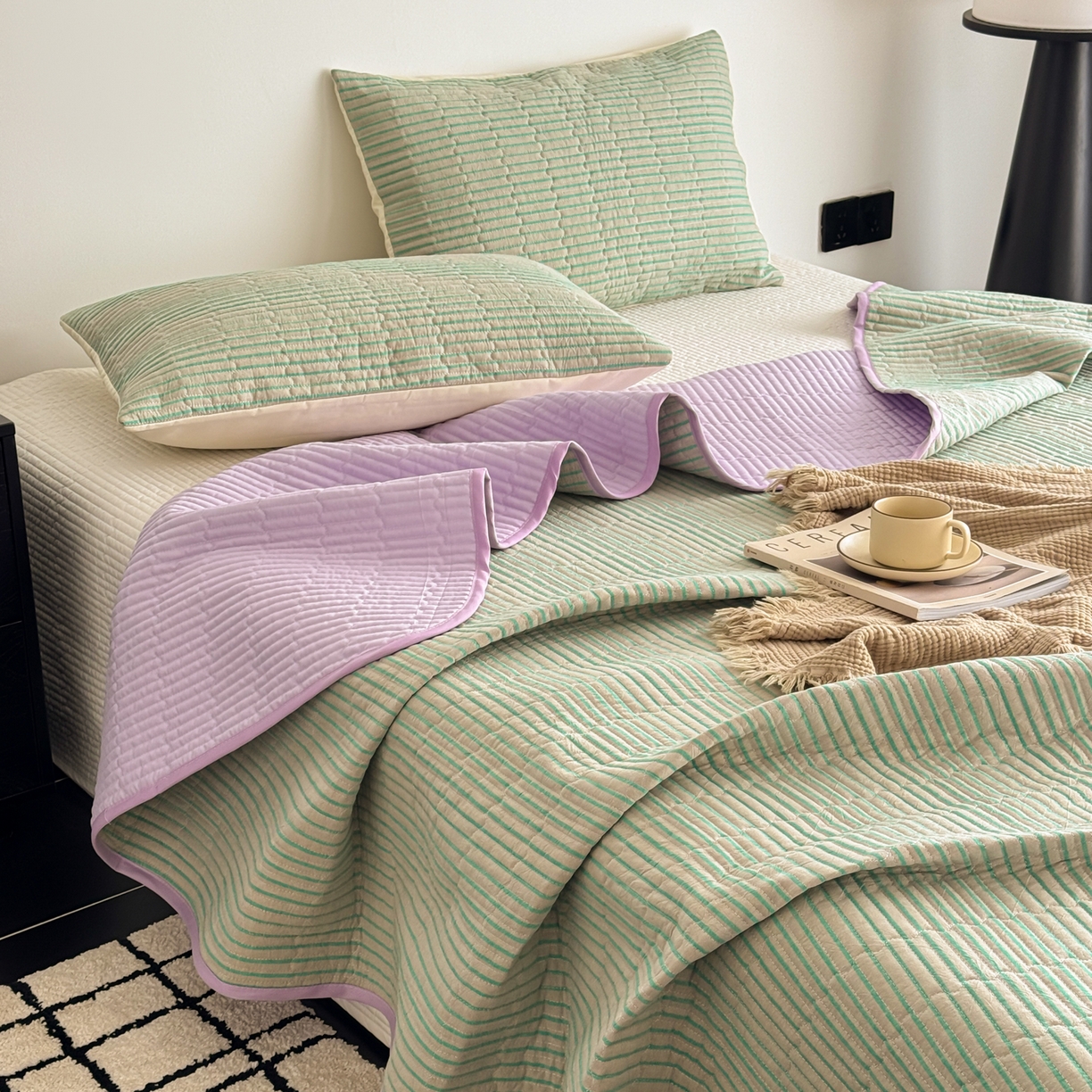 91家纺网 家纺一手货源 找家纺 妮可 2026新款全棉色织水洗棉床盖四件套-伦敦生活系列 伦敦生活-绿紫