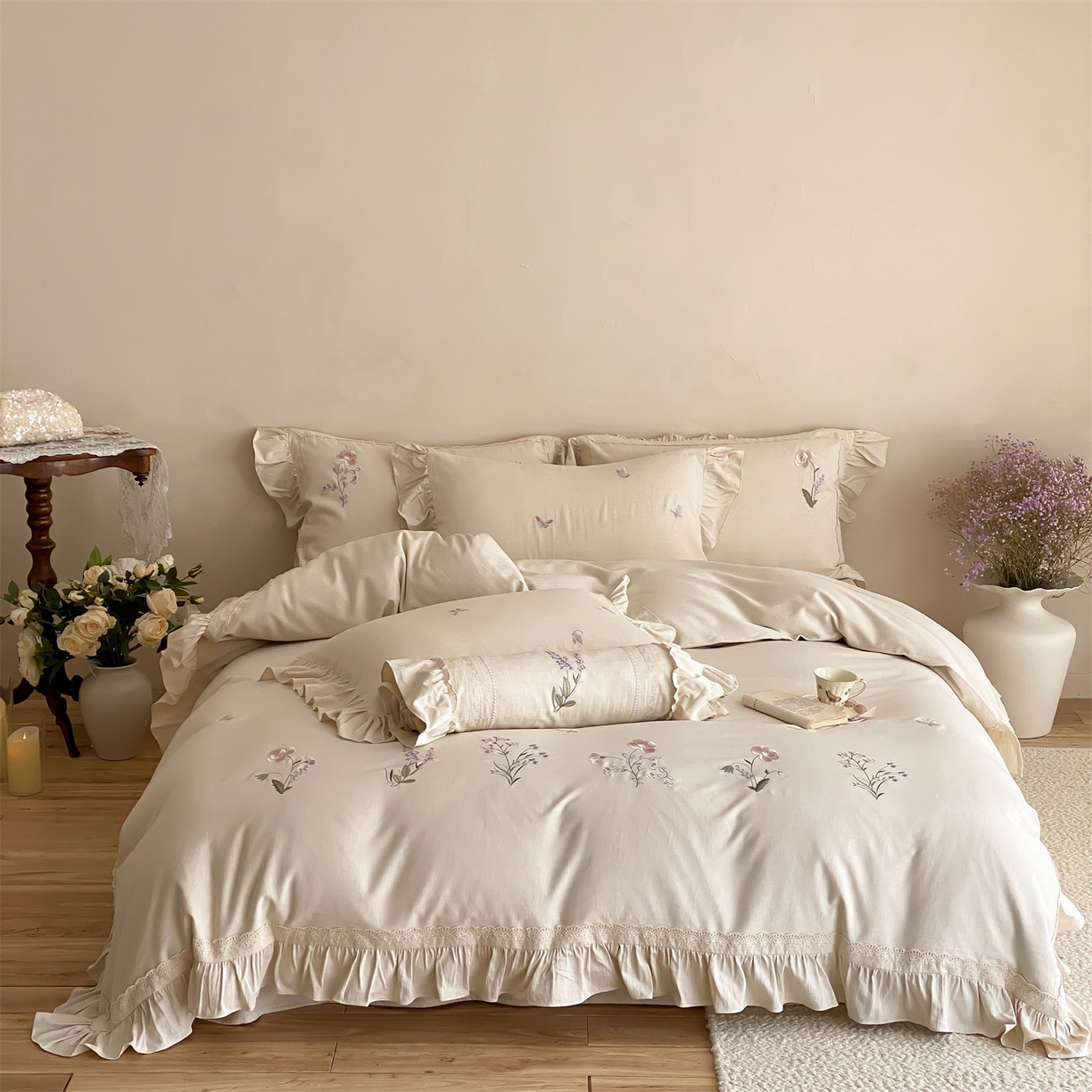 91家纺网 家纺一手货源 找家纺 （总）树下 2026新款高支高密缎纹棉麻四件套法式刺绣蕾丝花边高密度四件套-蝶野