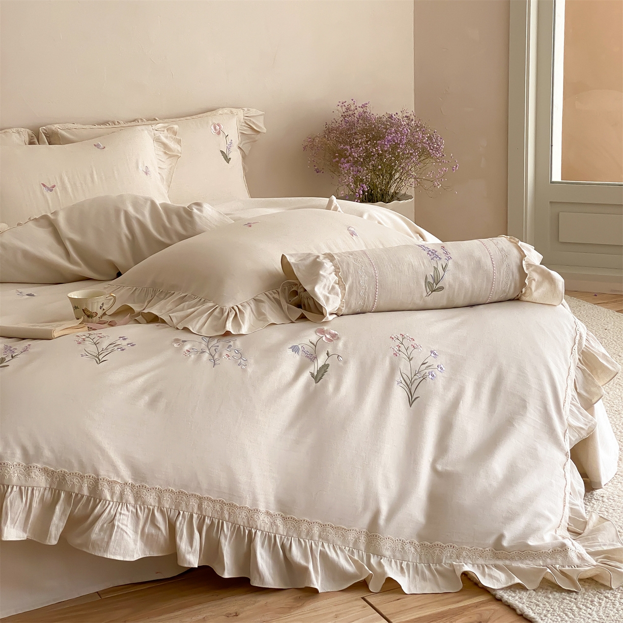 91家纺网 家纺一手货源 找家纺 （总）树下 2026新款高支高密缎纹棉麻四件套法式刺绣蕾丝花边高密度四件套-蝶野