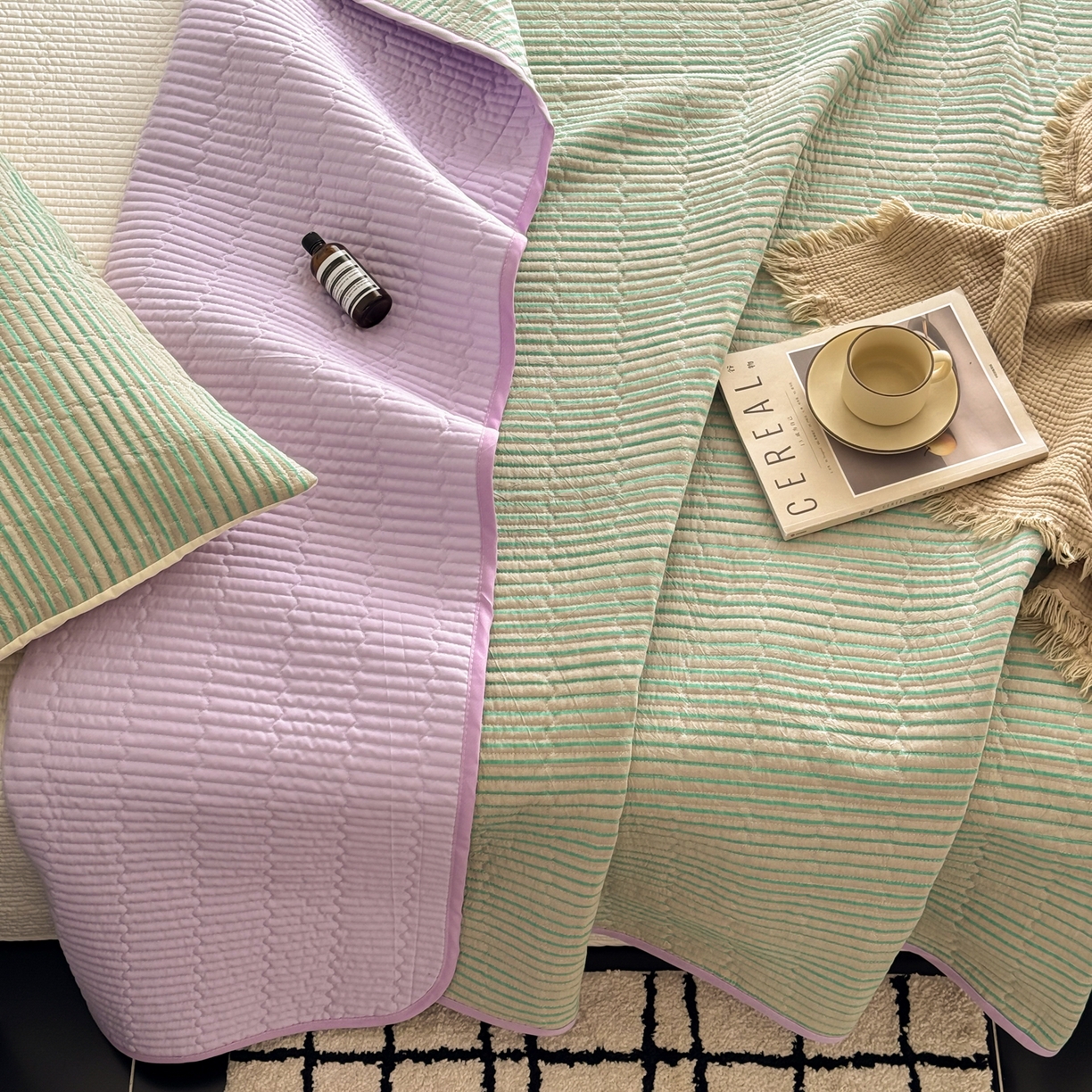 91家纺网 家纺一手货源 找家纺 妮可 2026新款全棉色织水洗棉床盖四件套-伦敦生活系列 伦敦生活-绿紫