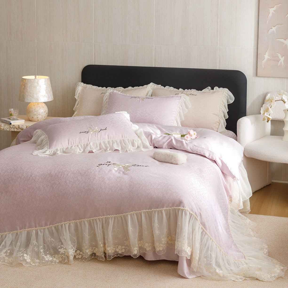 91家纺网 家纺一手货源 找家纺 优贝家纺 2026新款提花冰丝刺绣床盖四件套 蝴蝶结-雅紫