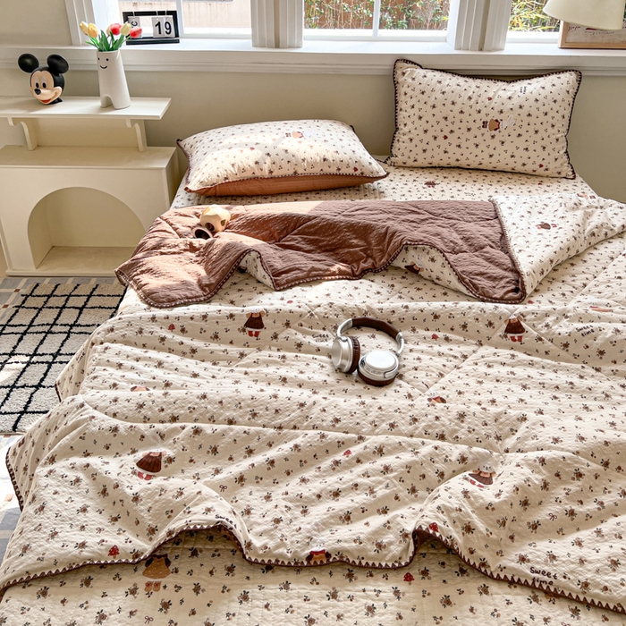 91家纺网 家纺一手货源 找家纺 欧尚 2026新款泡芙纱三角针床盖夏被四件套 田园兔