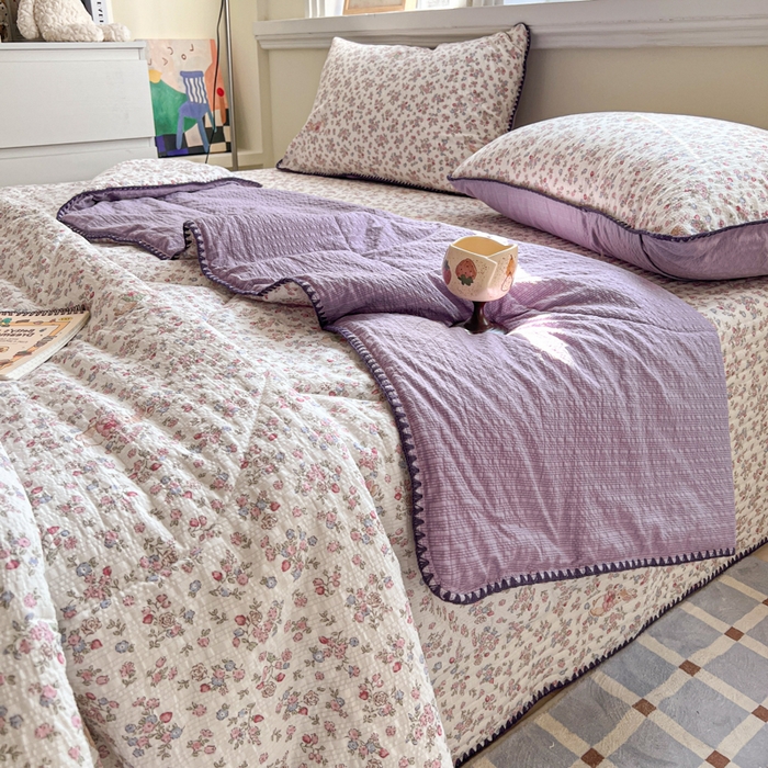 91家纺网 家纺一手货源 找家纺 欧尚 2026新款泡芙纱三角针床盖夏被四件套 紫陌