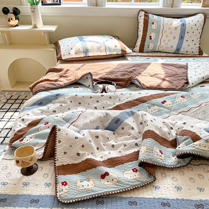 91家纺网 家纺一手货源 找家纺 欧尚 2026新款泡芙纱三角针床盖夏被四件套 KT 猫