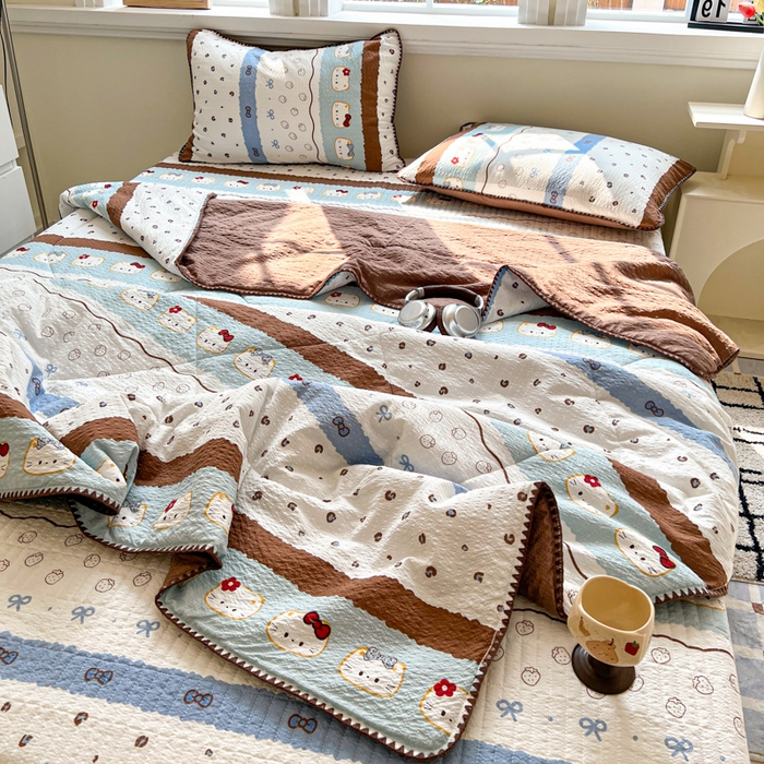 91家纺网 家纺一手货源 找家纺 欧尚 2026新款泡芙纱三角针床盖夏被四件套 KT 猫