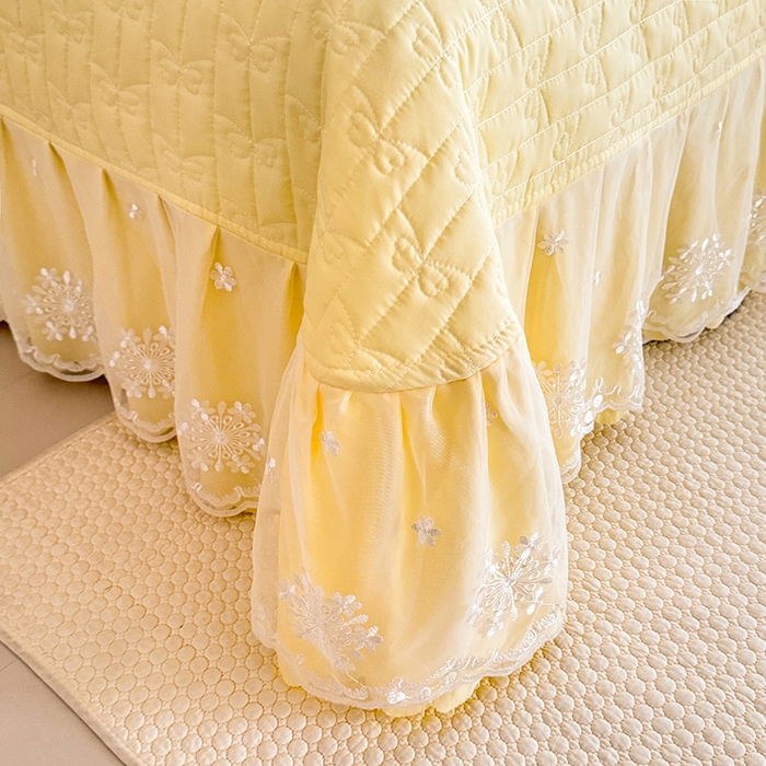 91家纺网 家纺一手货源 找家纺 苏米娜家纺SUMINA 2026韩版亲肤水洗棉公主风夏被床盖款-花涧绣梦 花涧绣梦-柠檬黄