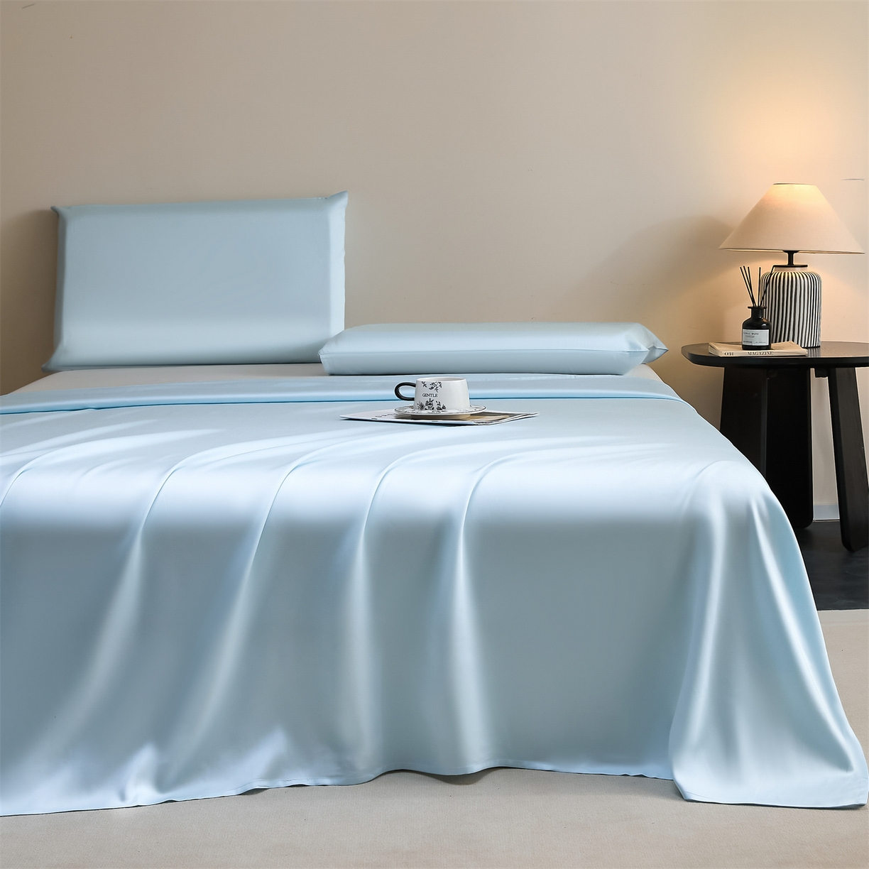 91家纺网 家纺一手货源 找家纺 DC 2026新款莱赛尔天丝纯色单品床单 淡海蓝