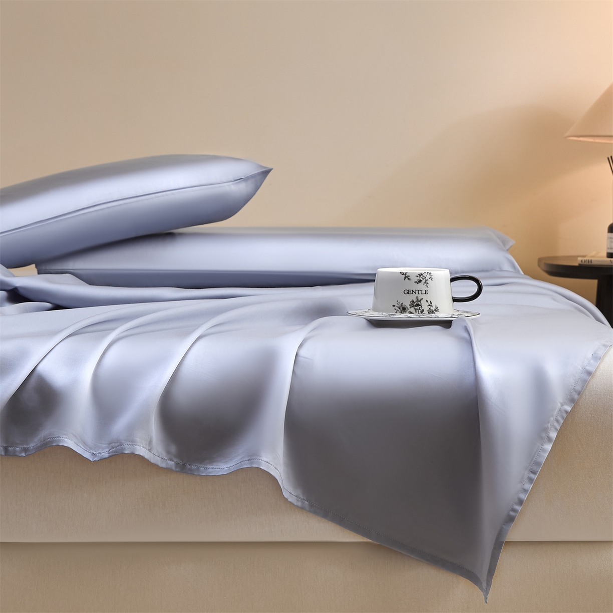 91家纺网 家纺一手货源 找家纺 DC 2026新款莱赛尔天丝纯色单品床单 极光蓝