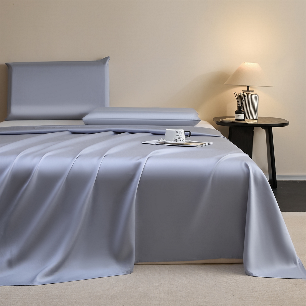 91家纺网 家纺一手货源 找家纺 DC 2026新款莱赛尔天丝纯色单品床单 极光蓝