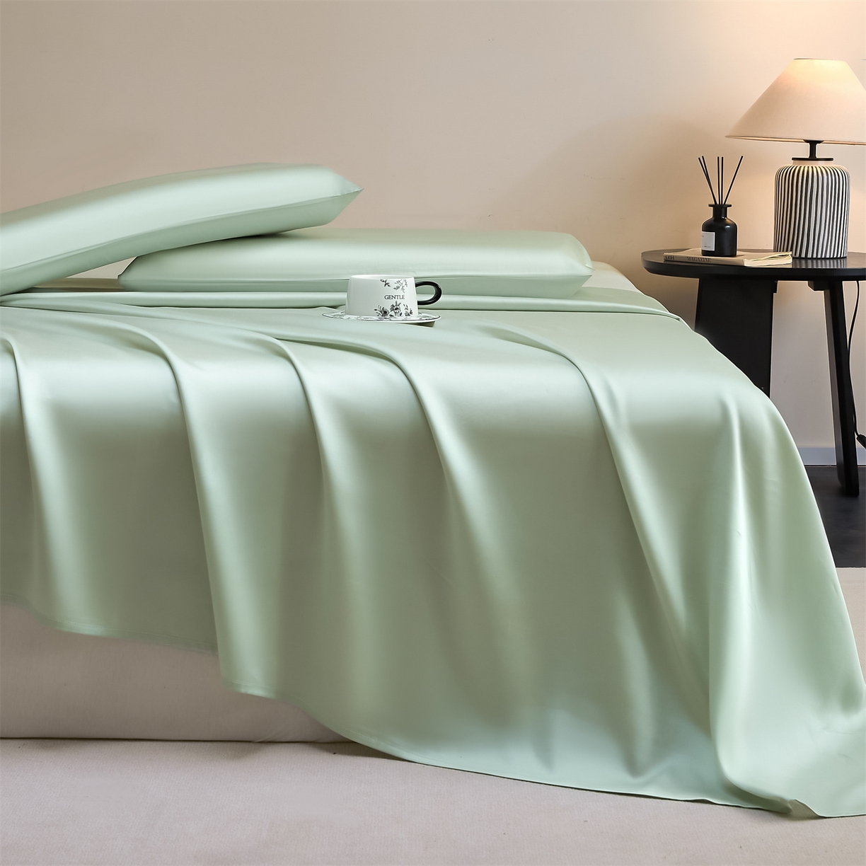 DC 2026新款莱赛尔天丝纯色单品床单 亚丁绿