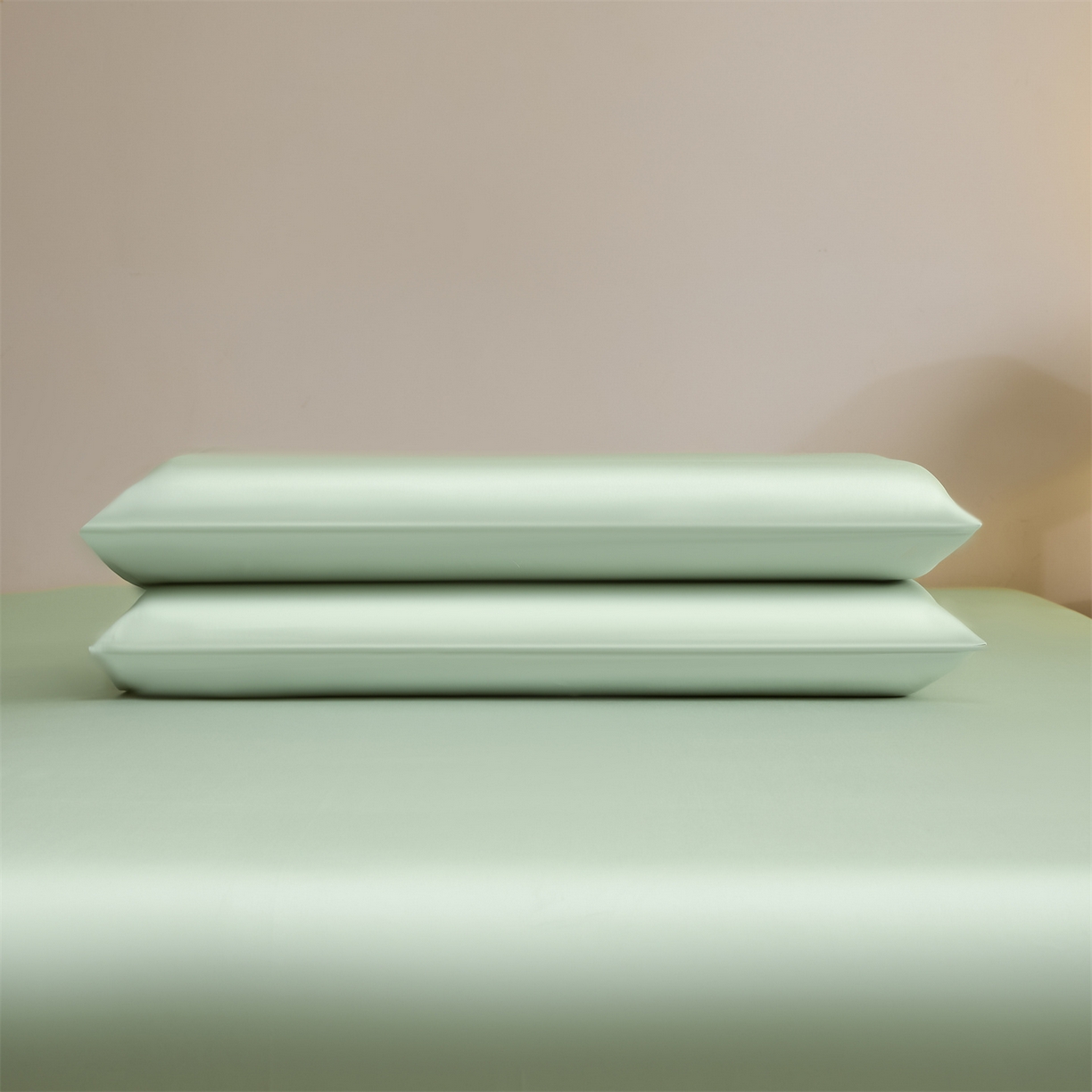 91家纺网 家纺一手货源 找家纺 DC 2026新款莱赛尔天丝纯色单品床单 亚丁绿