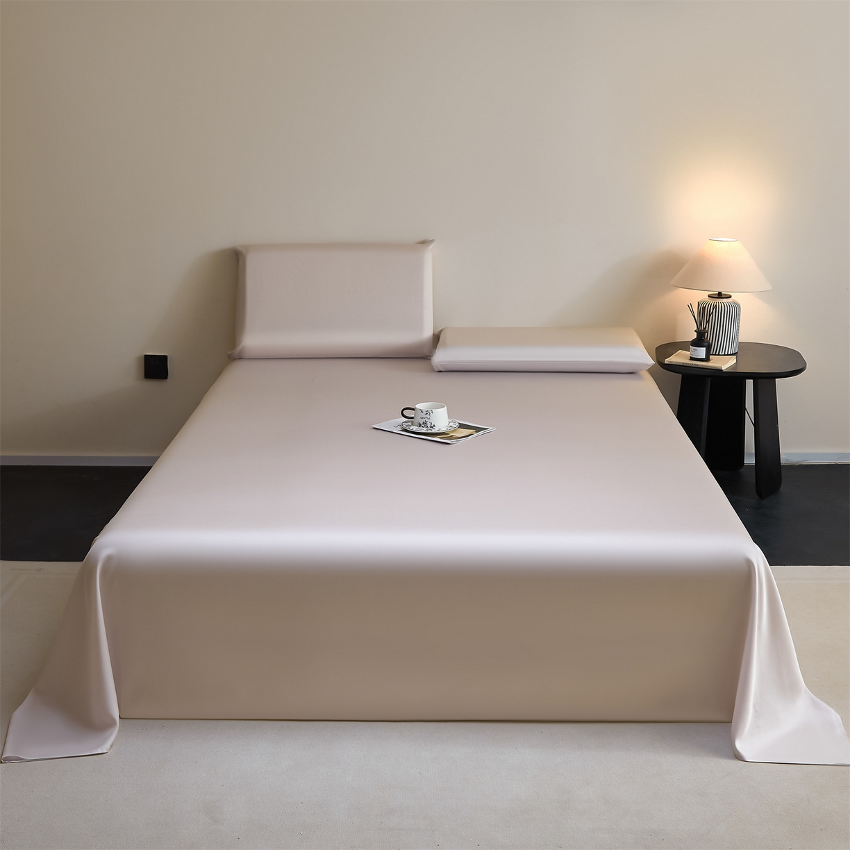 91家纺网 家纺一手货源 找家纺 DC 2026新款莱赛尔天丝纯色单品床单 椰子灰