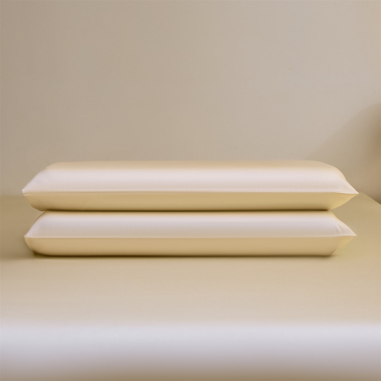 91家纺网 家纺一手货源 找家纺 DC 2026新款莱赛尔天丝纯色单品床单 杏白