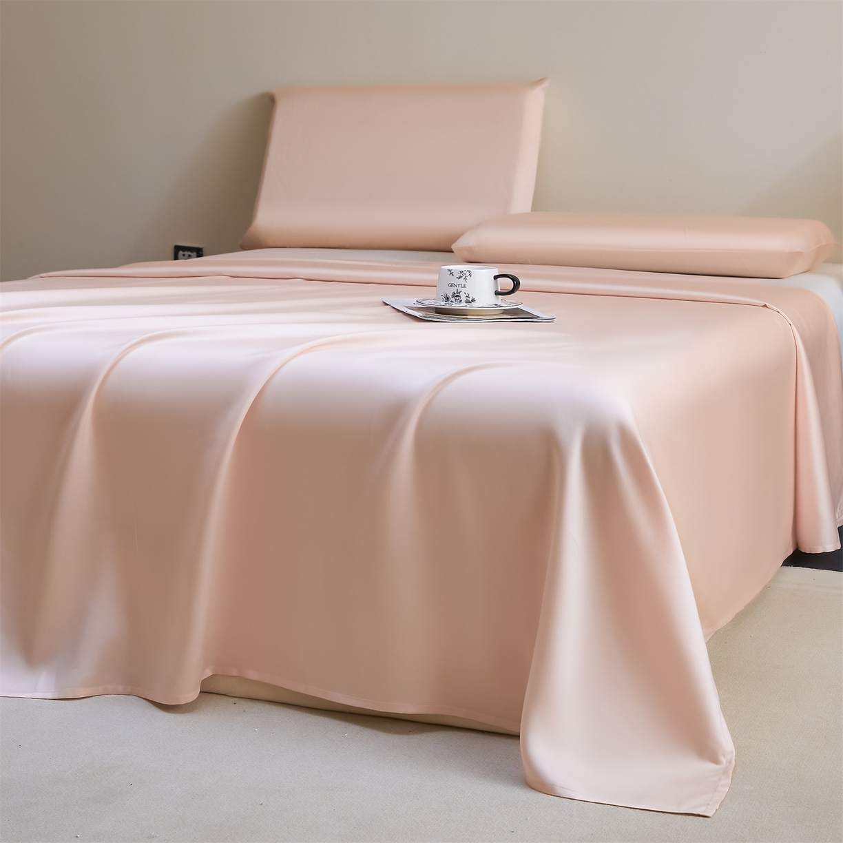 91家纺网 家纺一手货源 找家纺 DC 2026新款莱赛尔天丝纯色单品床单 素粉