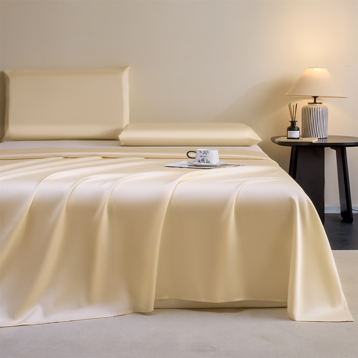 91家纺网 家纺一手货源 找家纺 DC 2026新款莱赛尔天丝纯色单品床单 杏白