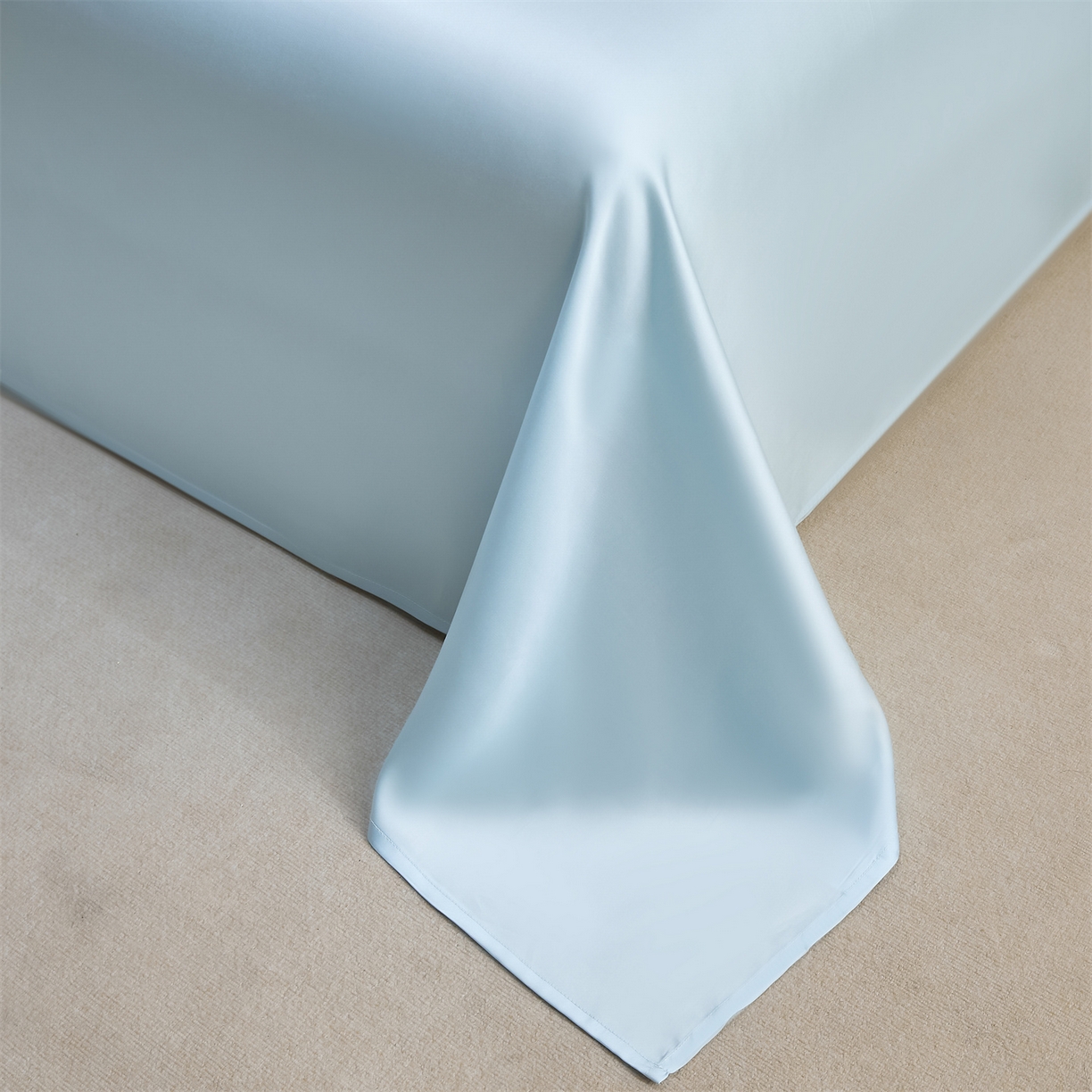 91家纺网 家纺一手货源 找家纺 DC 2026新款莱赛尔天丝纯色单品床单 淡海蓝