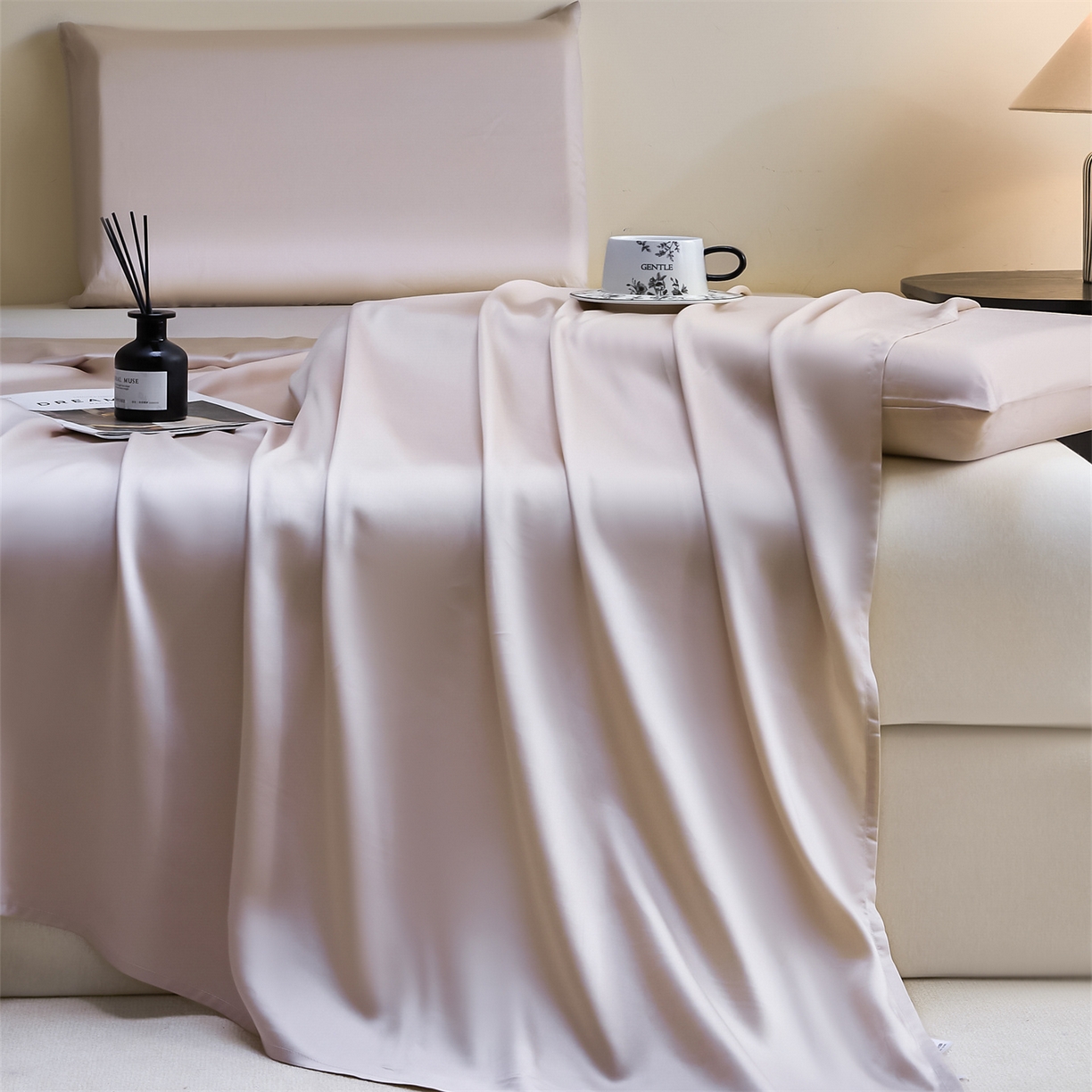 91家纺网 家纺一手货源 找家纺 DC 2026新款莱赛尔天丝纯色单品床单 浅茶