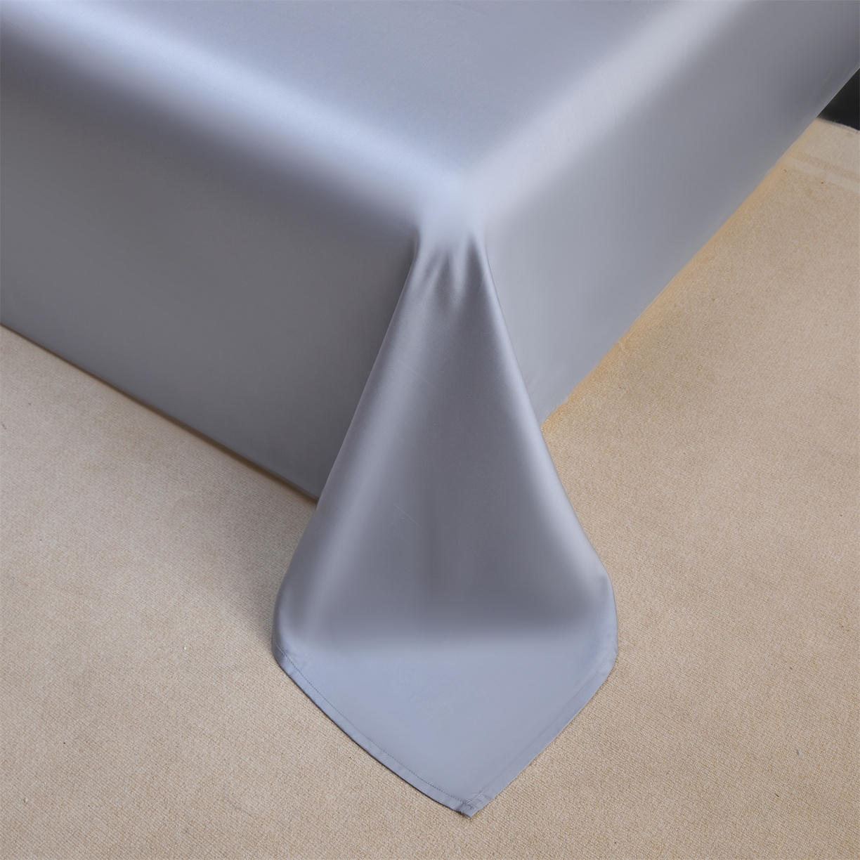 91家纺网 家纺一手货源 找家纺 DC 2026新款莱赛尔天丝纯色单品床单 极光蓝