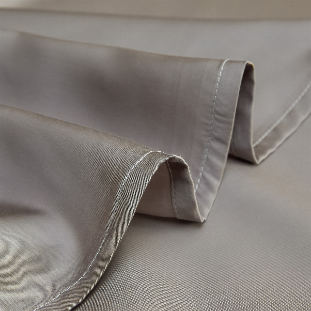 91家纺网 家纺一手货源 找家纺 DC 2026新款莱赛尔天丝纯色单品床单 经典灰