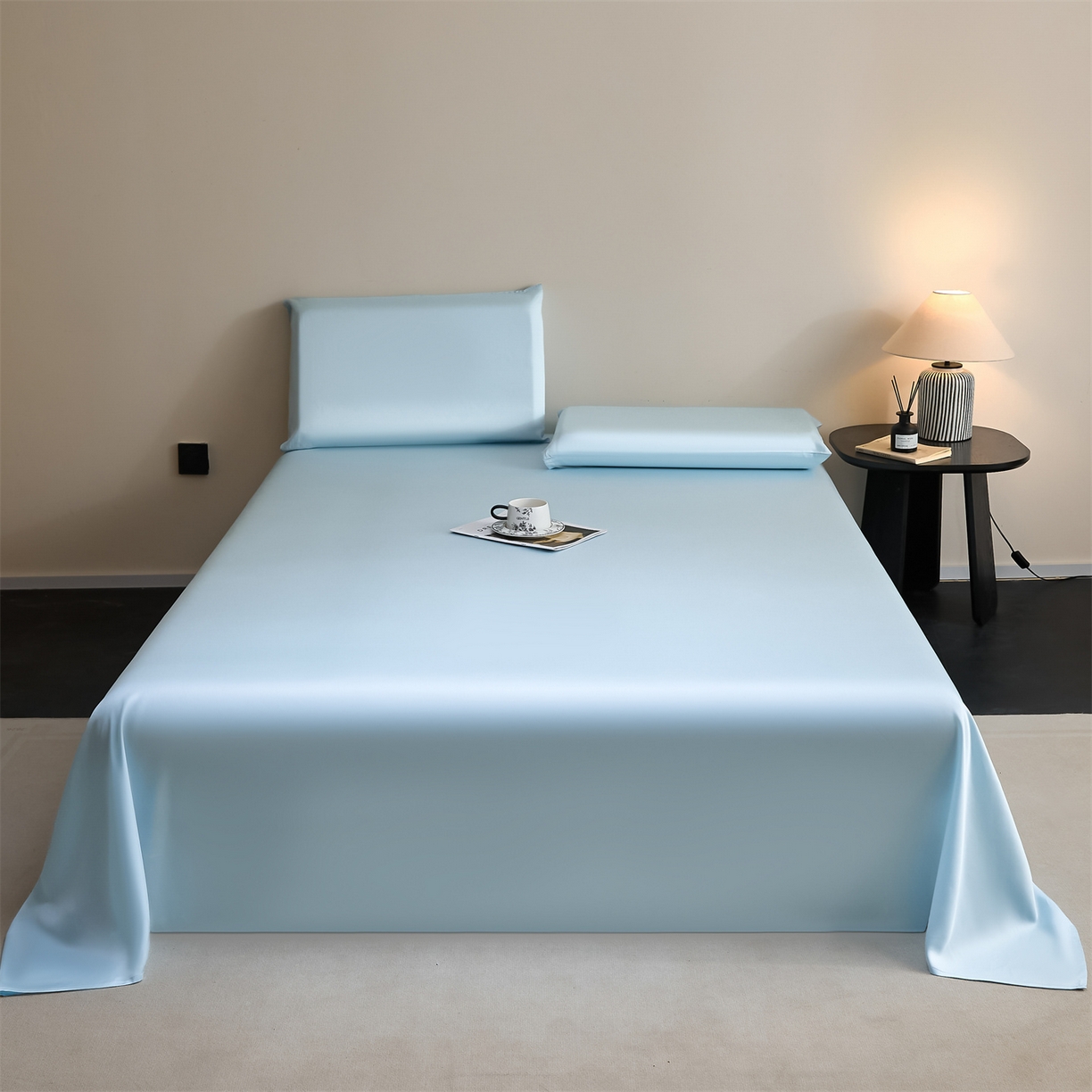 91家纺网 家纺一手货源 找家纺 DC 2026新款莱赛尔天丝纯色单品床单 淡海蓝