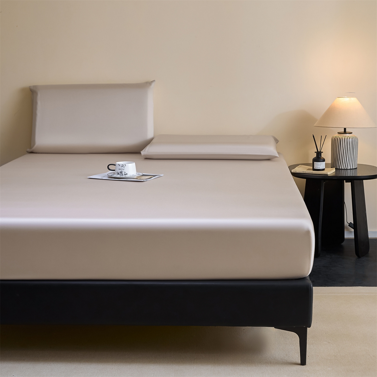 91家纺网 家纺一手货源 找家纺 DC 2026新款莱赛尔天丝纯色单品床笠 流沙灰