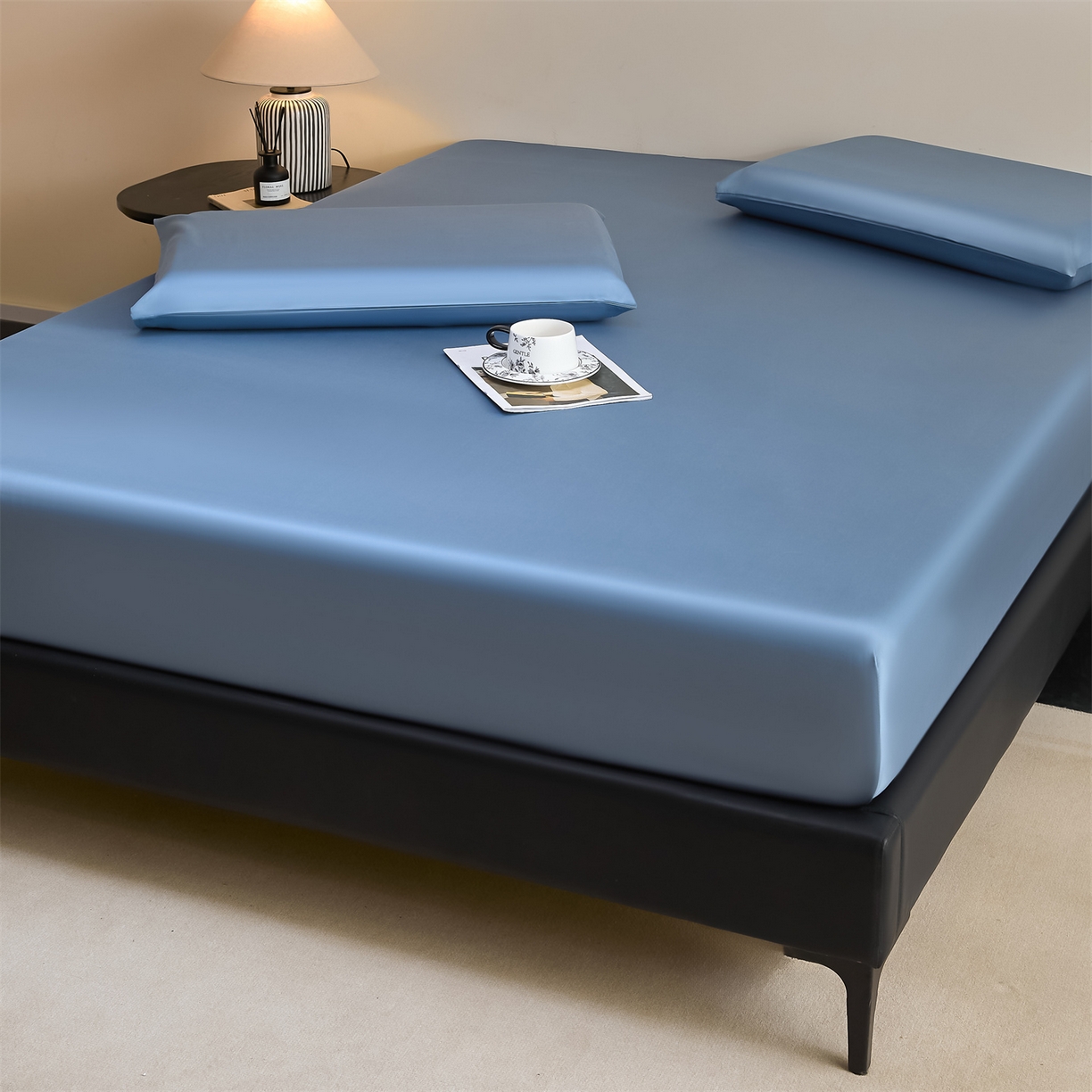 91家纺网 家纺一手货源 找家纺 DC 2026新款莱赛尔天丝纯色单品床笠 梵高蓝