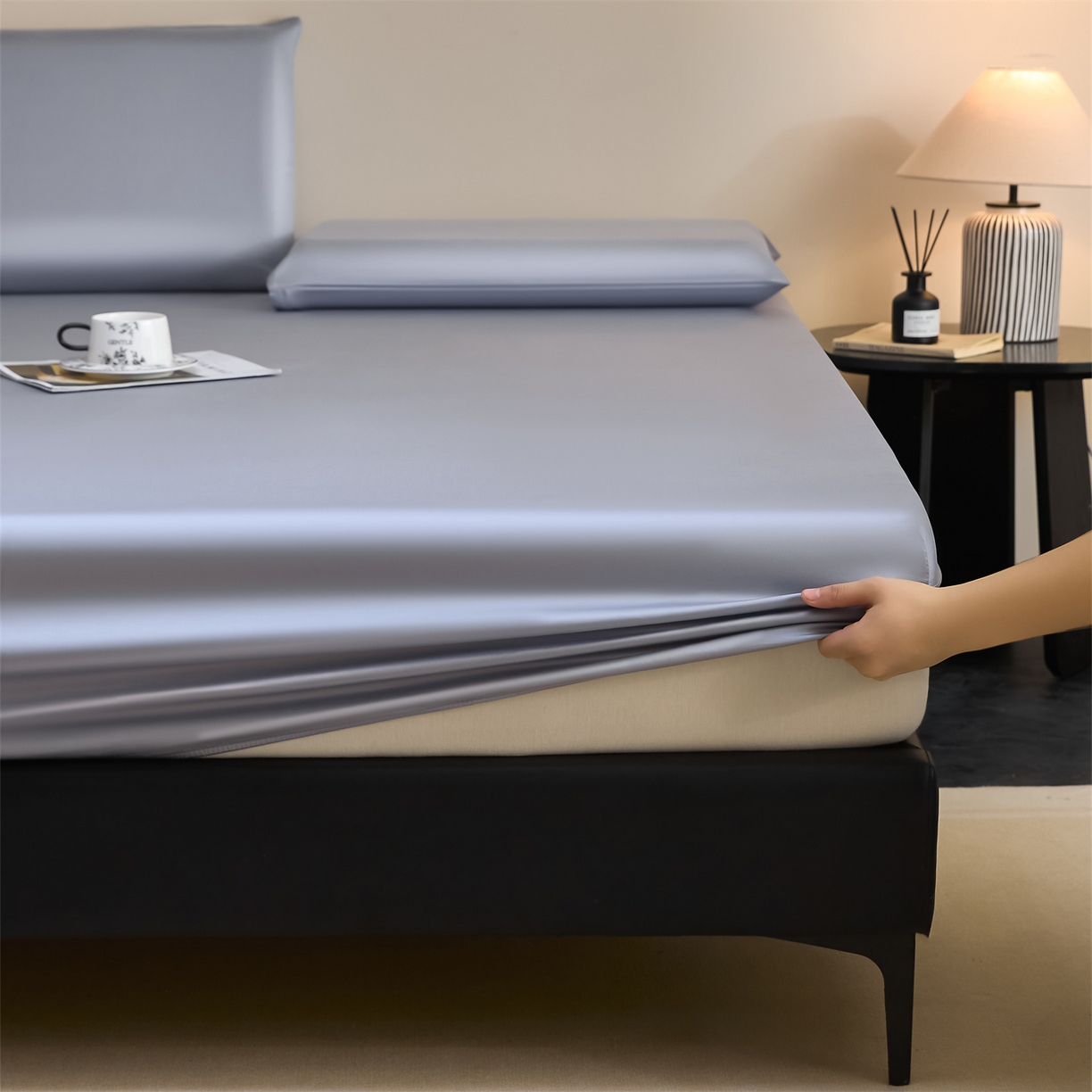 91家纺网 家纺一手货源 找家纺 DC 2026新款莱赛尔天丝纯色单品床笠 极光蓝