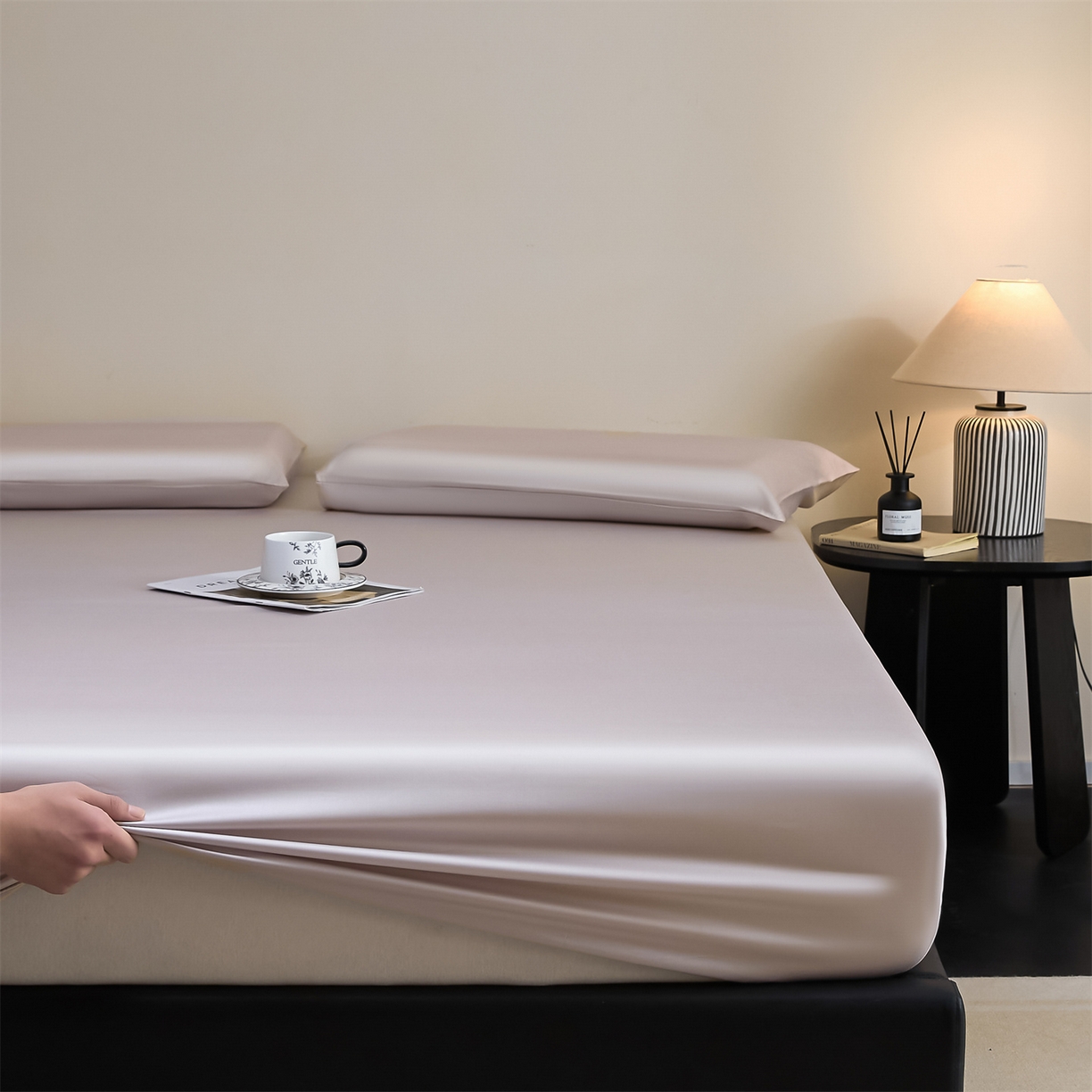 91家纺网 家纺一手货源 找家纺 DC 2026新款莱赛尔天丝纯色单品床笠 浅茶