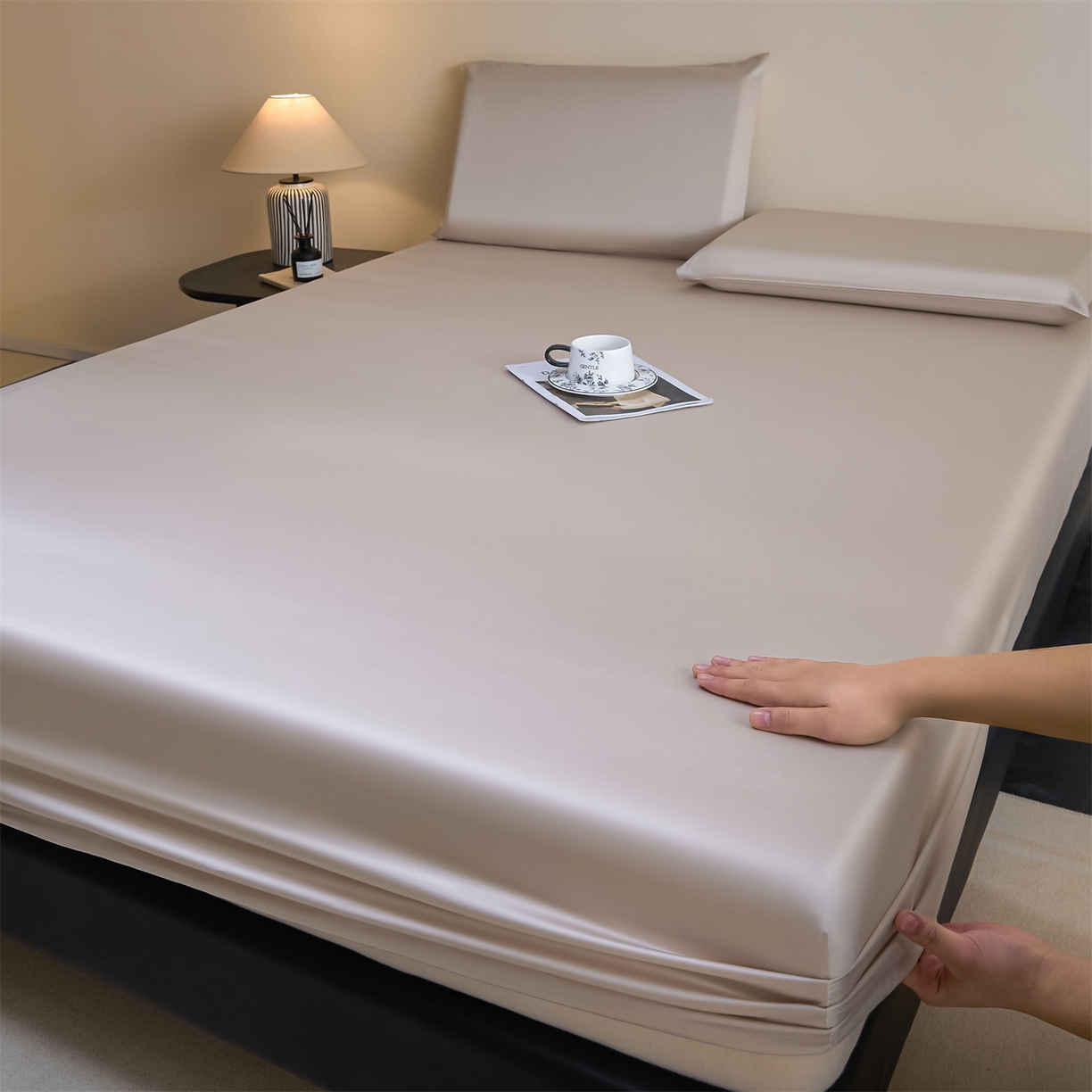 91家纺网 家纺一手货源 找家纺 DC 2026新款莱赛尔天丝纯色单品床笠 流沙灰