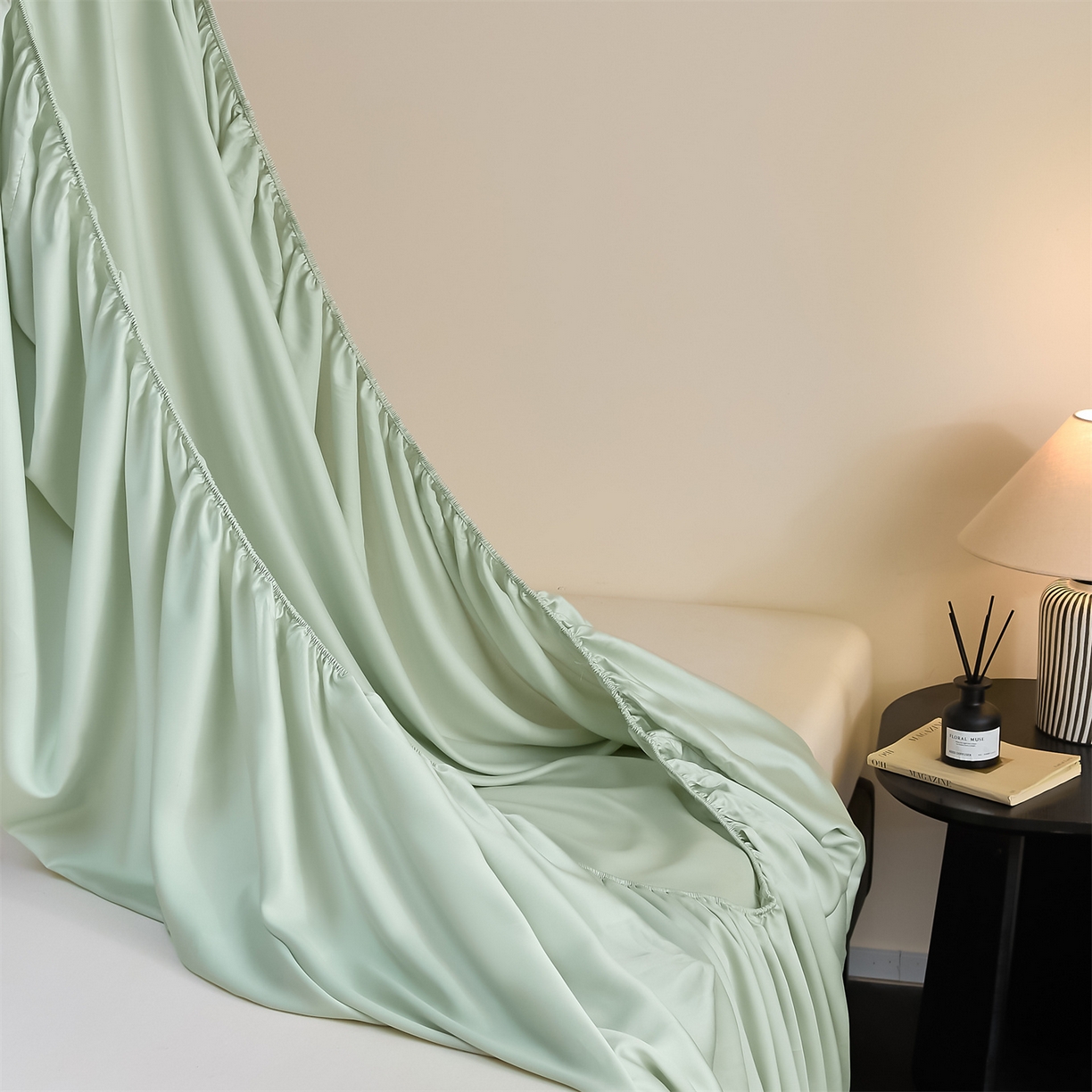 91家纺网 家纺一手货源 找家纺 DC 2026新款莱赛尔天丝纯色单品床笠 亚丁绿