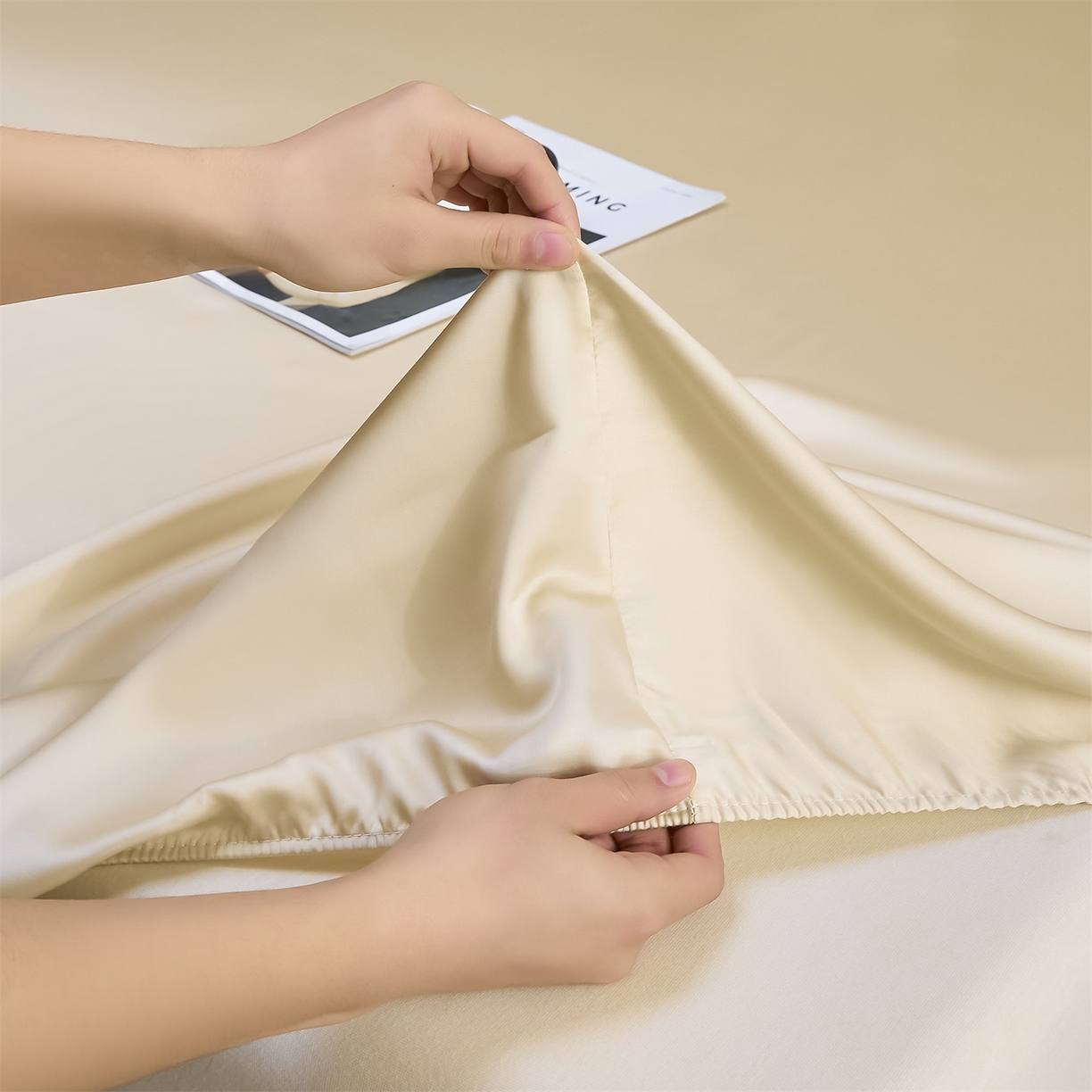 91家纺网 家纺一手货源 找家纺 DC 2026新款莱赛尔天丝纯色单品床笠 卡其