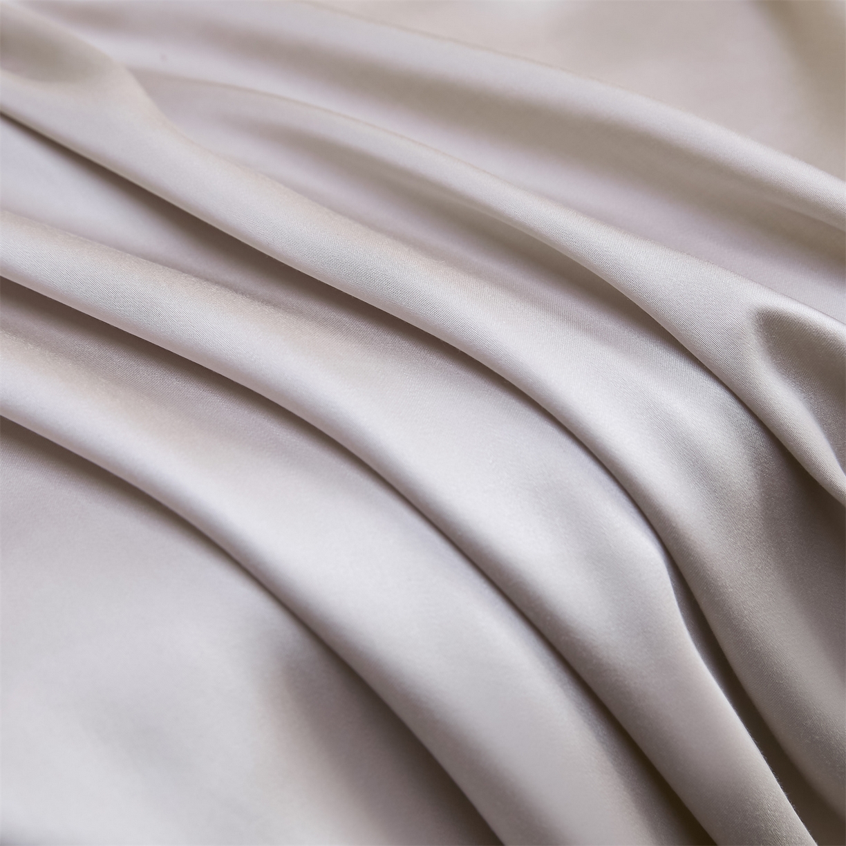 91家纺网 家纺一手货源 找家纺 DC 2026新款莱赛尔天丝纯色单品床笠 椰子灰