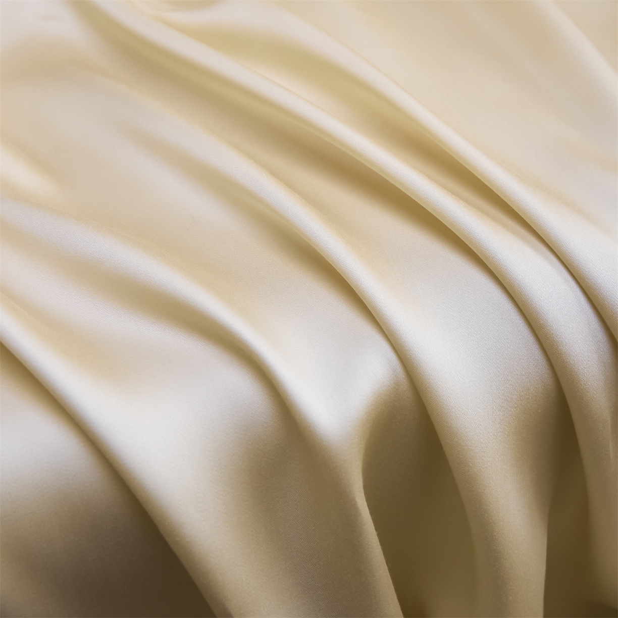 91家纺网 家纺一手货源 找家纺 DC 2026新款莱赛尔天丝纯色单品床笠 卡其