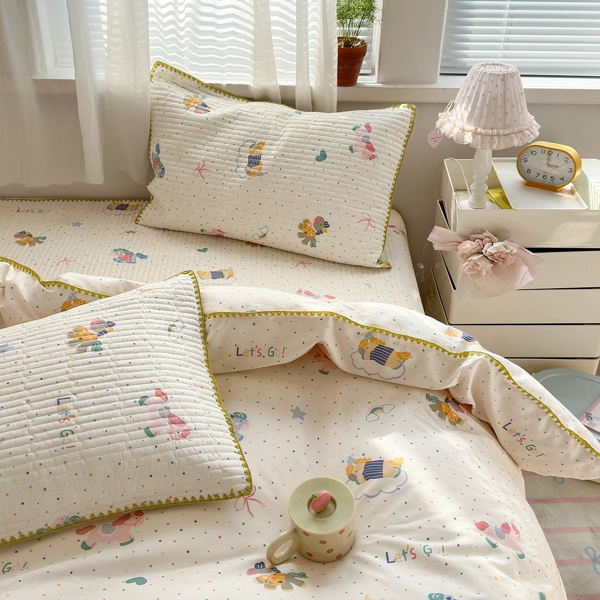 91家纺网 家纺一手货源 找家纺 妮可 2026新款贝壳边双面全棉床盖四件套 快乐小马