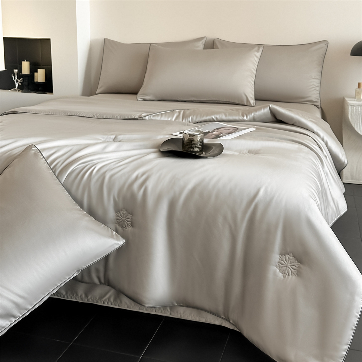 91家纺网 家纺一手货源 找家纺 无界 2026新款水洗真丝夏被-麻绳雪花绗缝-伊芙琳 伊芙琳 冰川灰