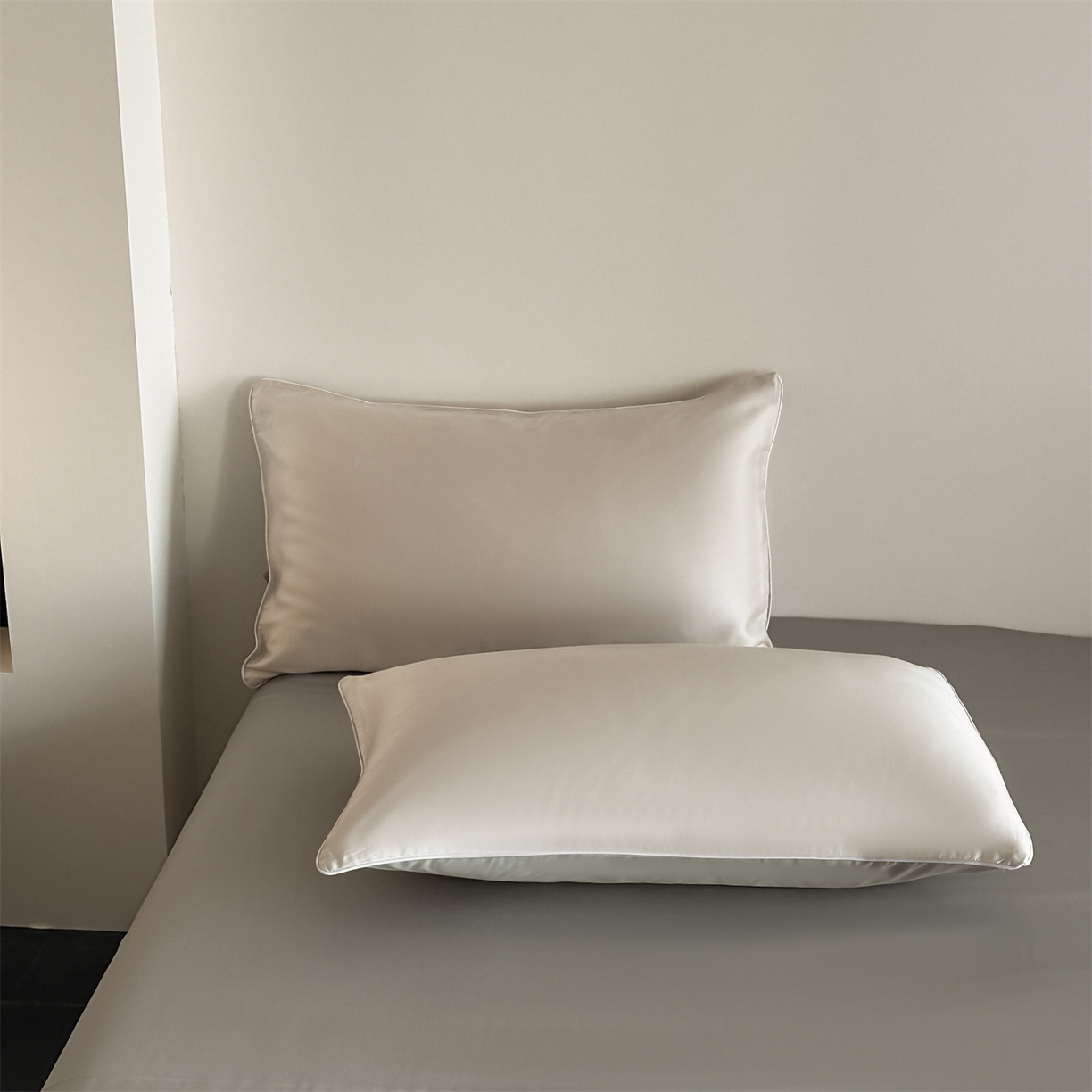 91家纺网 家纺一手货源 找家纺 无界 2026新款水洗真丝夏被-麻绳雪花绗缝-伊芙琳 伊芙琳 浅茶+冰川灰