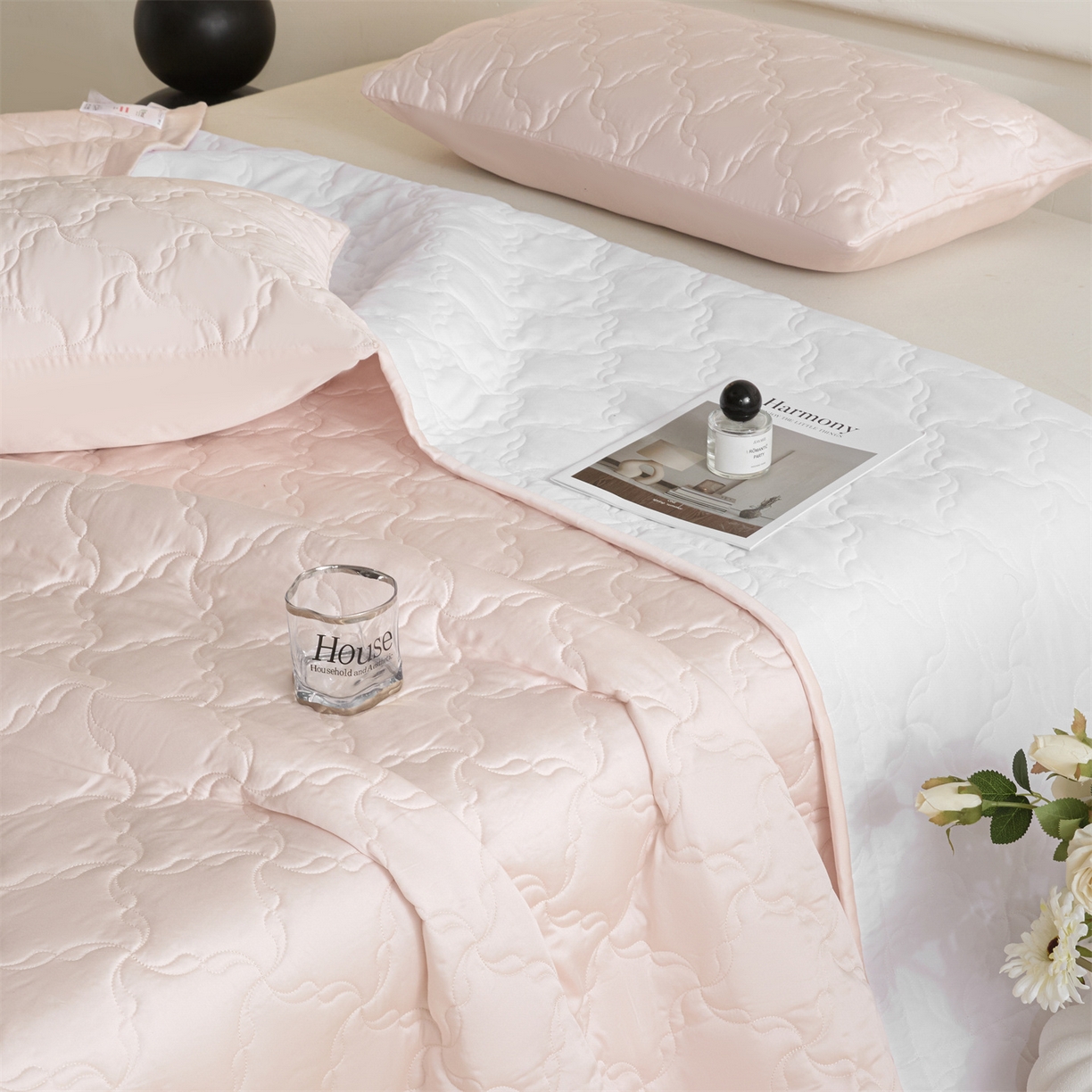 91家纺网 家纺一手货源 找家纺 （总）DC 2026新款莱赛尔天丝夹棉螺旋方格绗缝单品床盖