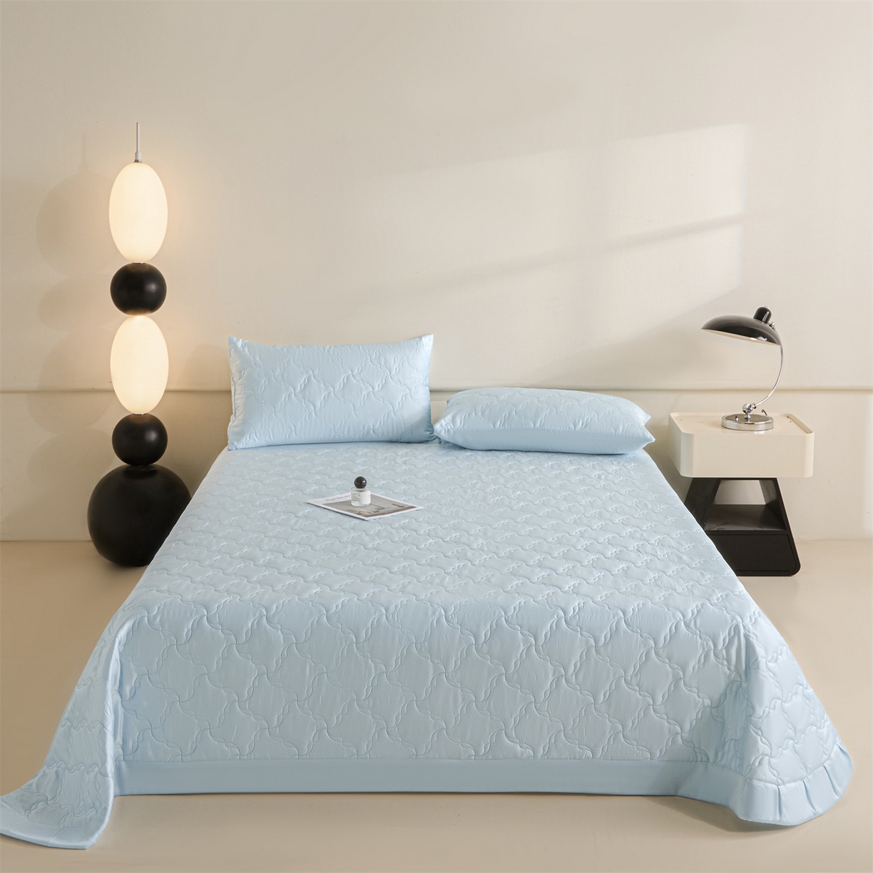 91家纺网 家纺一手货源 找家纺 DC 2026新款莱赛尔天丝夹棉螺旋方格绗缝单品床盖 淡海蓝