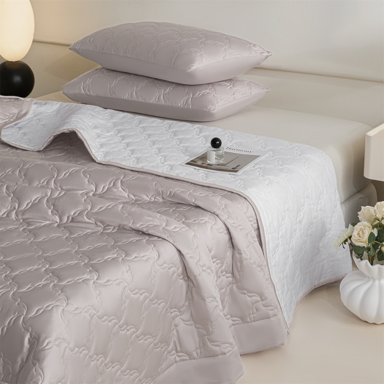 91家纺网 家纺一手货源 找家纺 DC 2026新款莱赛尔天丝夹棉螺旋方格绗缝单品床盖 水雾紫