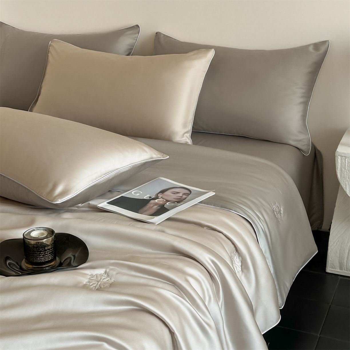 91家纺网 家纺一手货源 找家纺 无界 2026新款水洗真丝夏被-麻绳雪花绗缝-伊芙琳 伊芙琳 浅茶+冰川灰